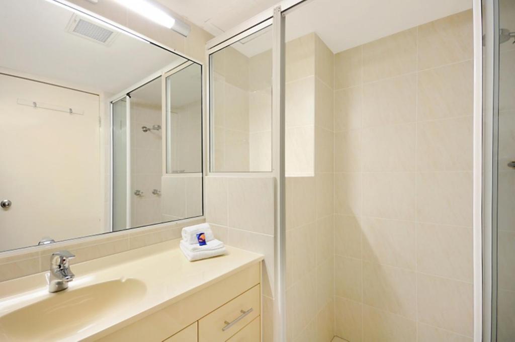 Surfers Beach Holiday Apartments โกลด์โคสต์ ห้อง รูปภาพ