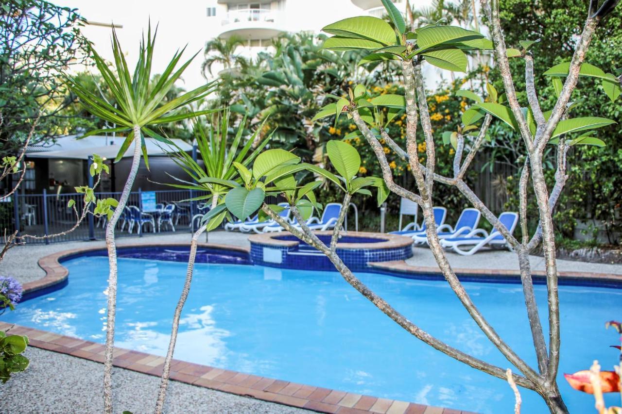 Surfers Beach Holiday Apartments โกลด์โคสต์ ภายนอก รูปภาพ