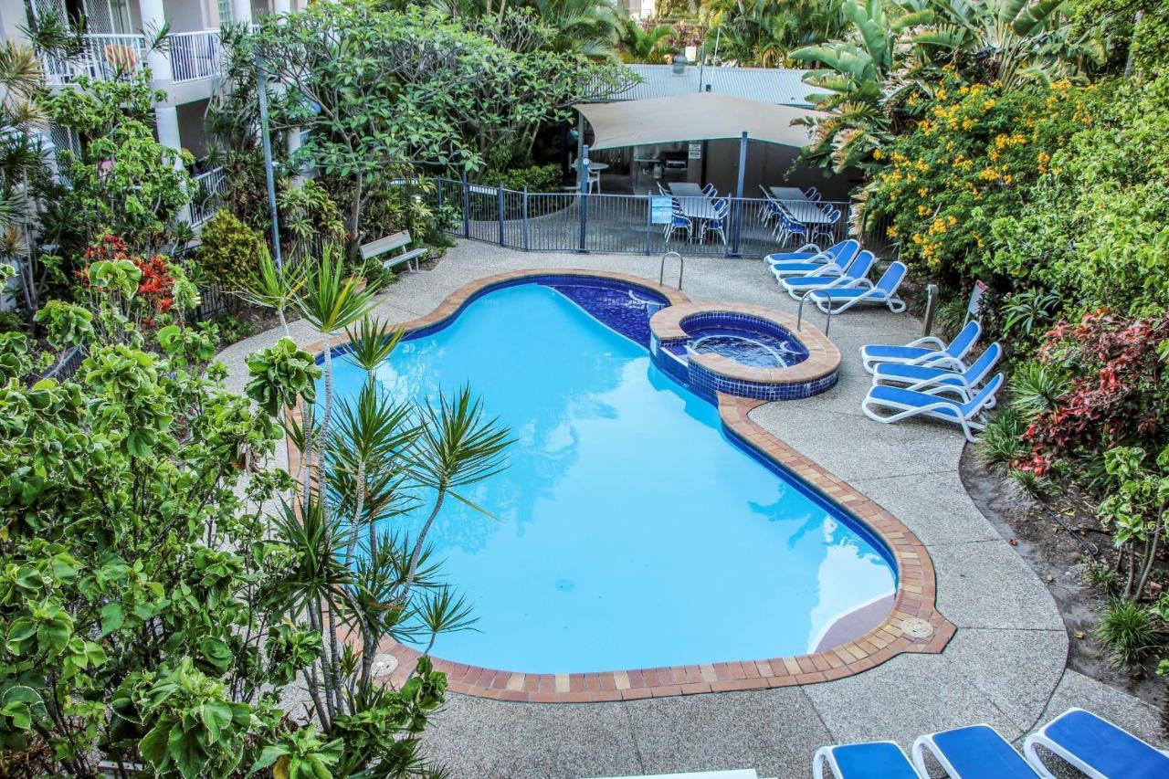 Surfers Beach Holiday Apartments โกลด์โคสต์ ภายนอก รูปภาพ